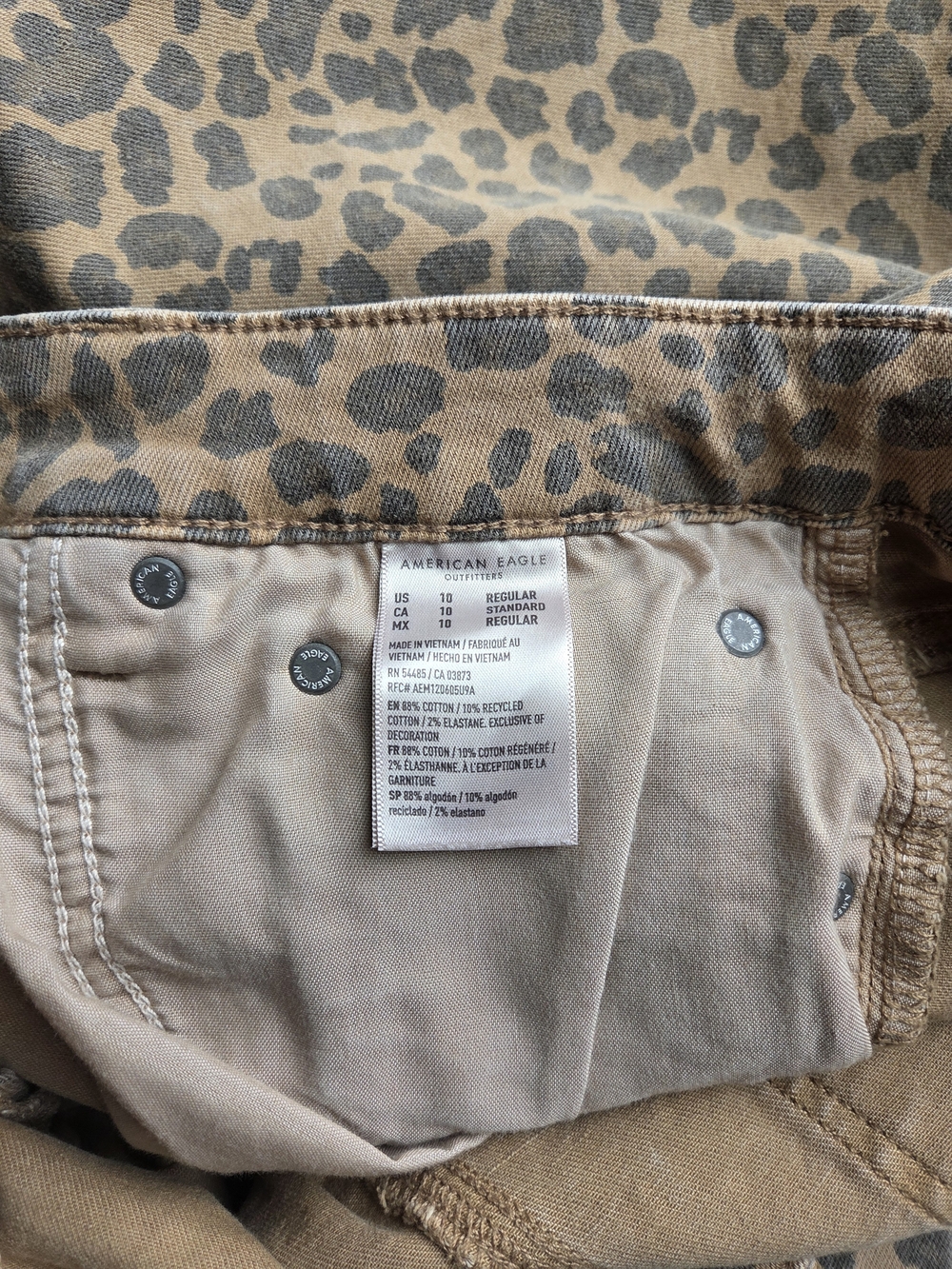 American Eagle Outfitters Brown Leopard Print Ankle Pants - Picture 3 of 3